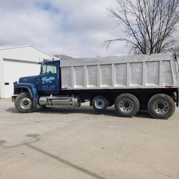 1996 Ford L 9000 Quad/A Dump Truck